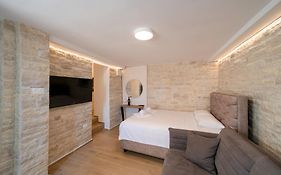 Christian Studio Apartments